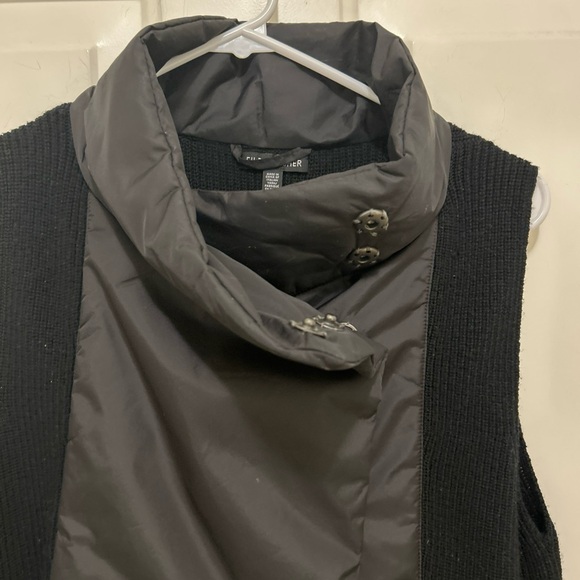 Eileen Fisher Black Sleeveless Merino Wool Puffer Vest SMALL - Picture 7 of 8